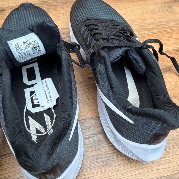 Nike Air Zoom Pegasus 39 men size 9.5 TB Running Shoes Black White DM0164-001 - Picture 7 of 8